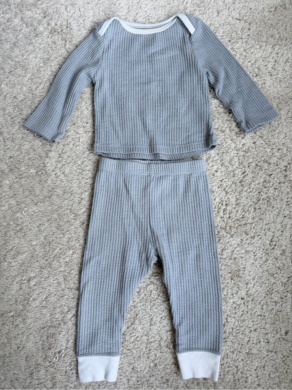Baby Boy/Gender Neutral Pajama Set - Gray & White